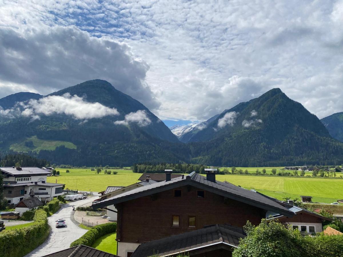 Appartments-Hutter Neukirchen am Großvenediger Esterno foto
